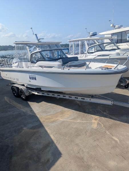2025 Nimbus Tender 8