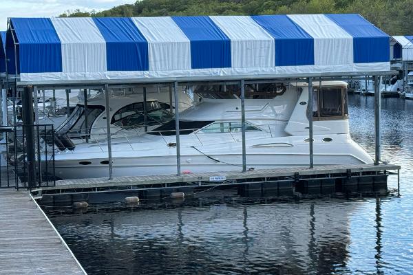 2001 Sea Ray 420 Aft Cabin