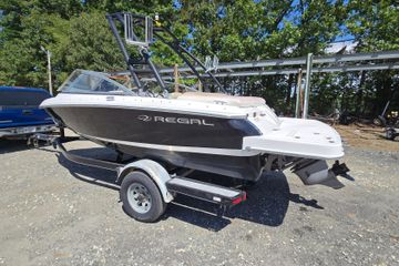 2015 Regal 1900 Bowrider