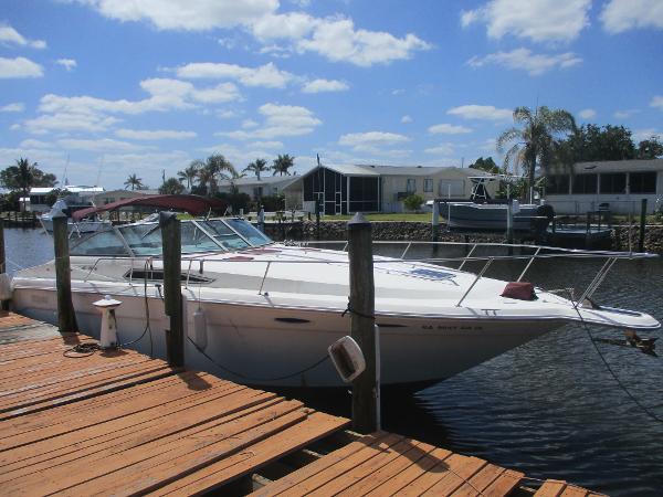 1991 Sea Ray 350 Express Cruiser