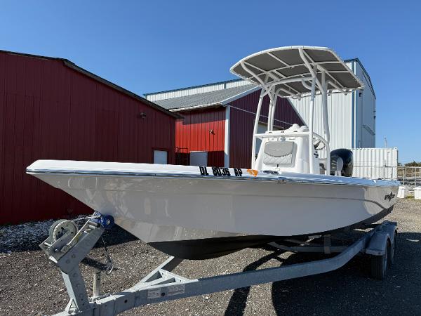 2025 NauticStar 214 Shallow Bay