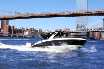2020 Sea Ray SDX 270 Outboard