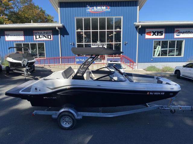 2023 Bayliner DX2050