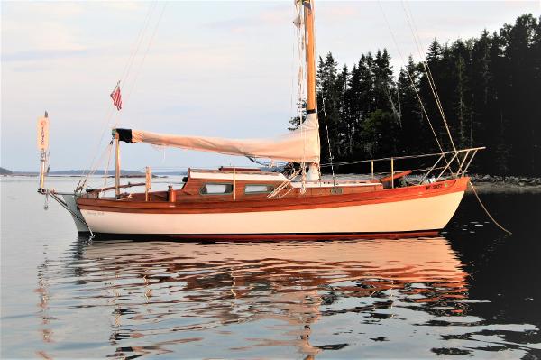 2010 Laurent Giles Vertue Class Sloop