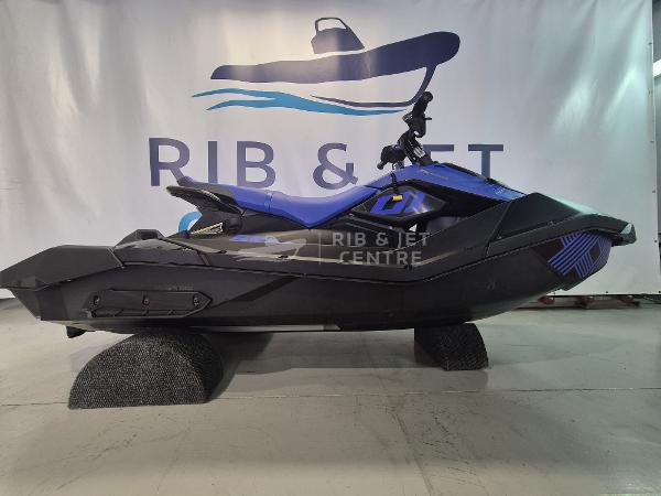 2022 Sea-Doo SPARK TRIXX 3up