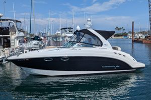Chaparral Signature 270 2011 Chaparral Signature 270 boat docked in a marina, clear sky background.