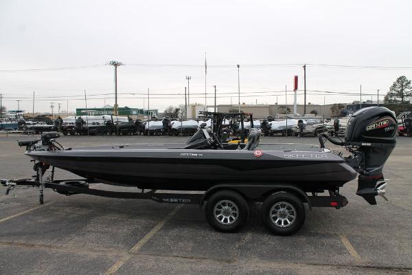 2025 Skeeter ZXR 21 SE