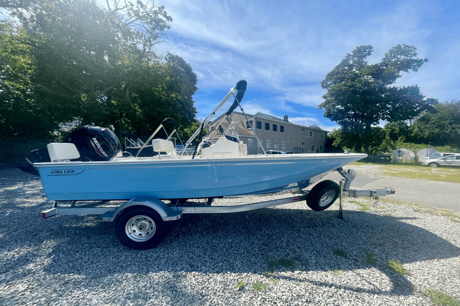 2026 Boston Whaler 170 Montauk