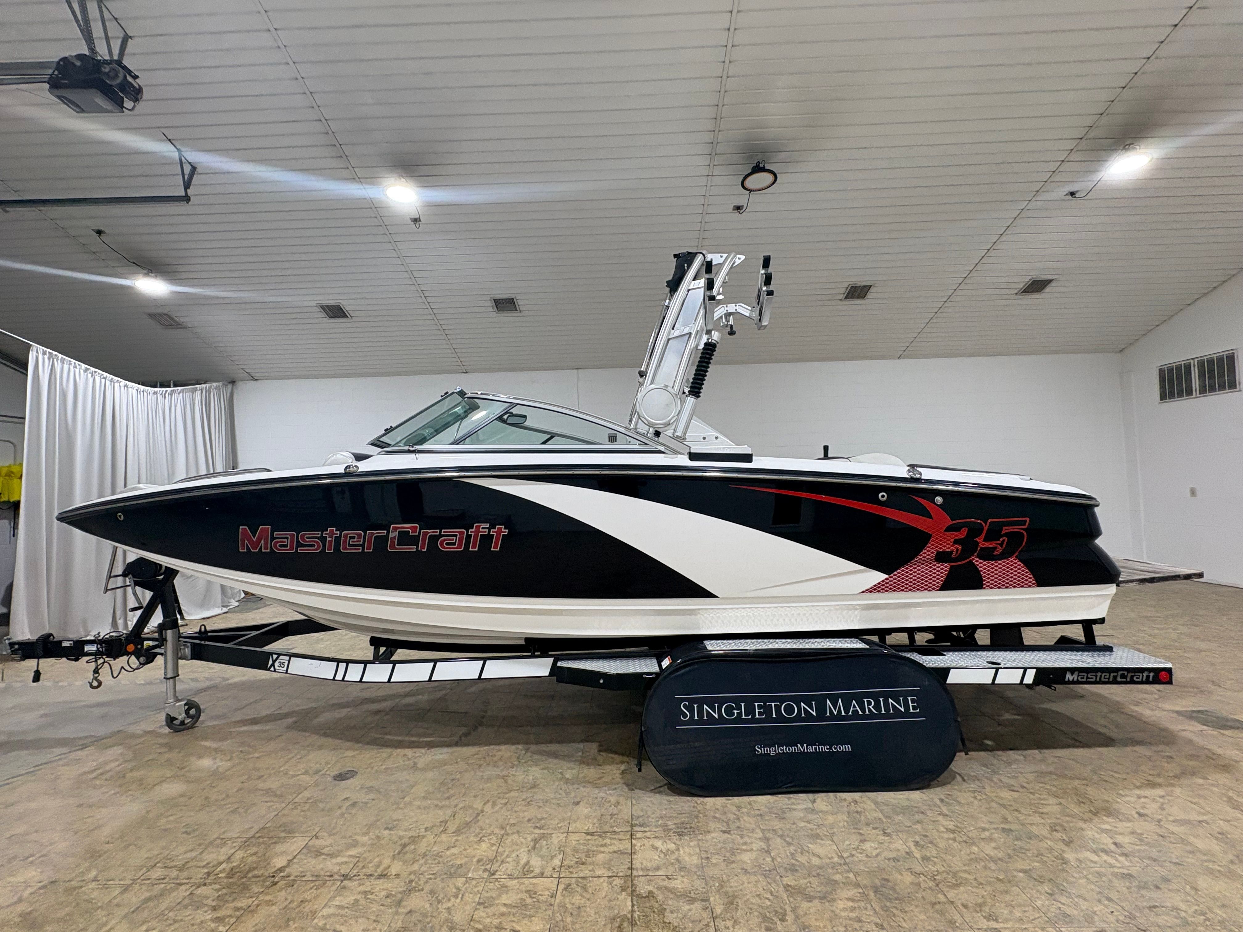2012 MasterCraft X35