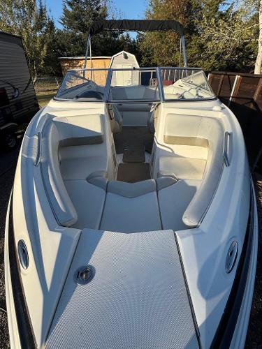 2006 Larson LXi 228