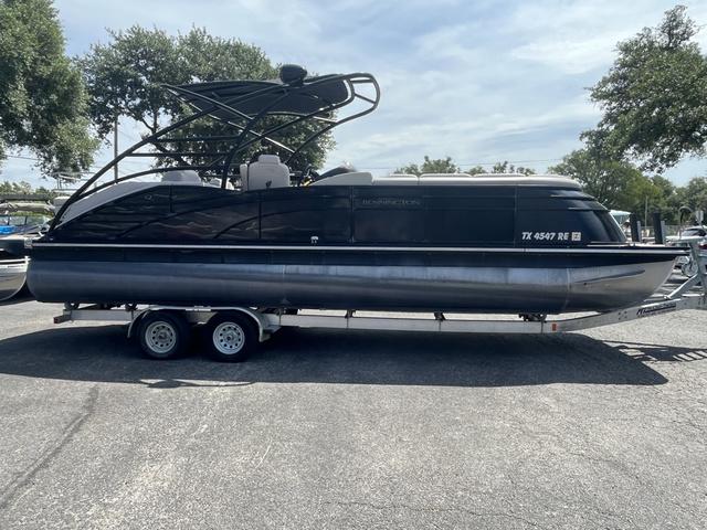 2015 Bennington 2575 QCW I/O Sport Arch