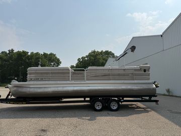 2002 Sanpan 2500