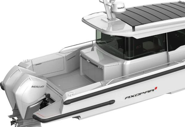 2026 Axopar 37XC Wetbar