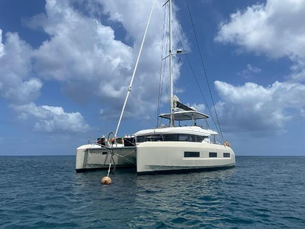 2023 Lagoon 55