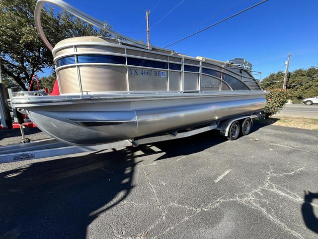 2015 Bennington 2275 RCW