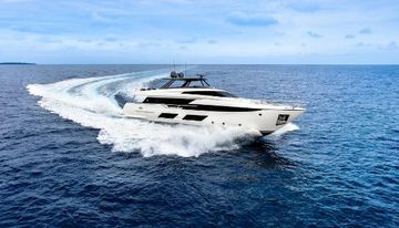 2018 Ferretti Yachts 920