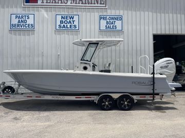 2025 Robalo 266 Cayman