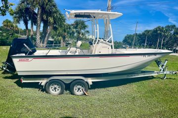 2023 Boston Whaler 210 Montauk