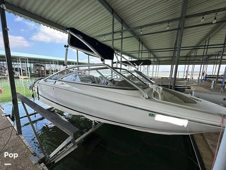 2017 Regal 2500 RX Surf, Cypress États-Unis - boats.com
