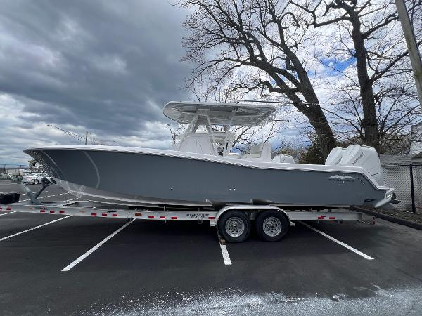 2026 Invincible 33 Open Fisherman