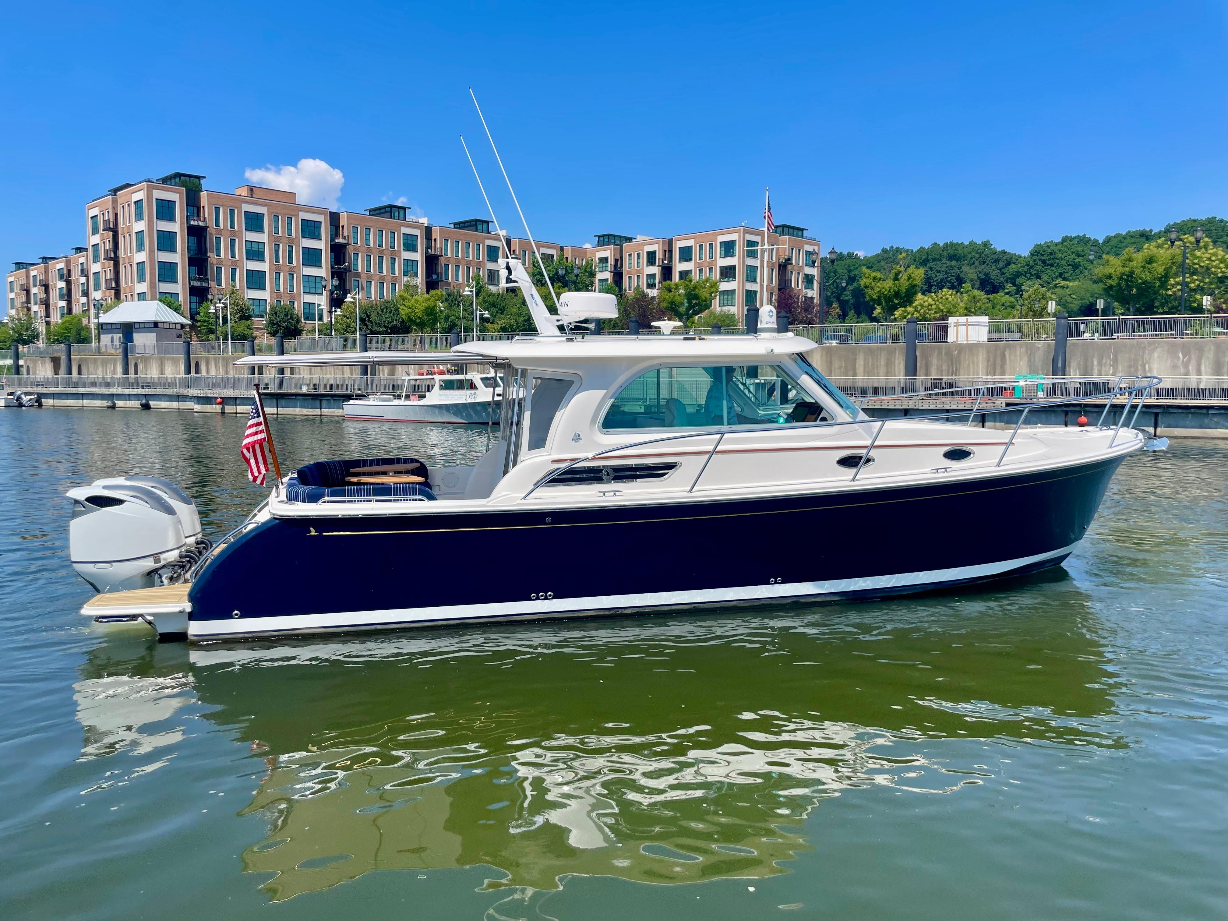 2023 Back Cove 34O