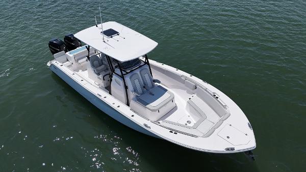 Sea Fox 328 Commander 2022 Sea Fox 328 Commander boat on water, featuring sleek design and spacious deck.