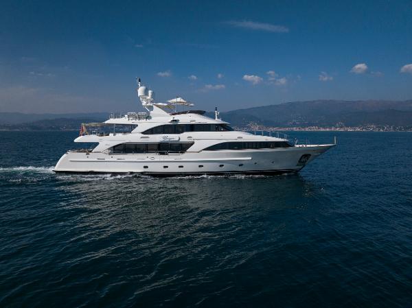 2009 Benetti classic 120