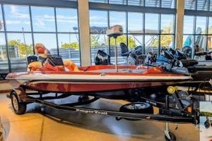 Ranger Z185 2025 Ranger Z185 boat displayed indoors on a trailer.
