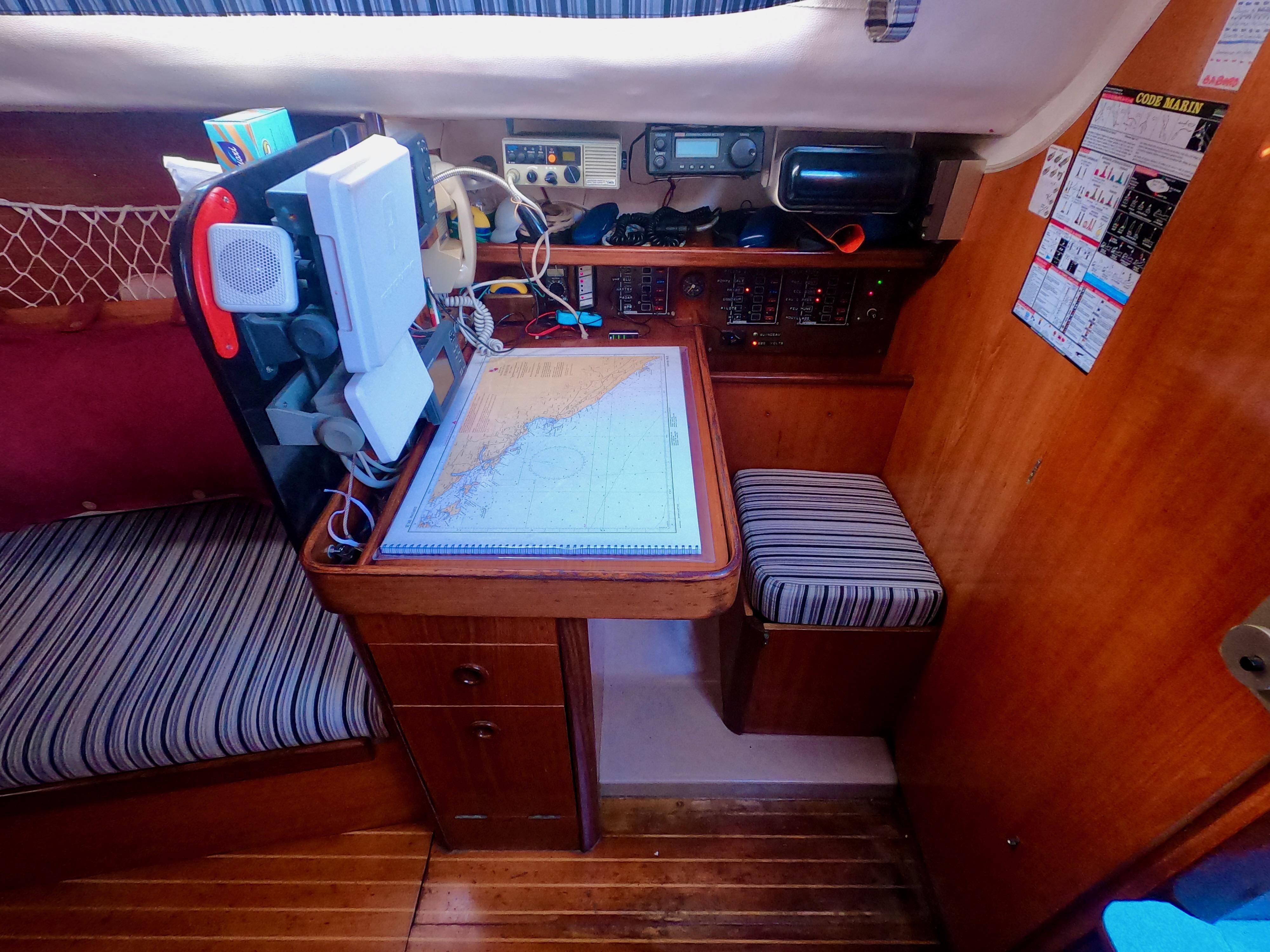 1986 Beneteau First 29