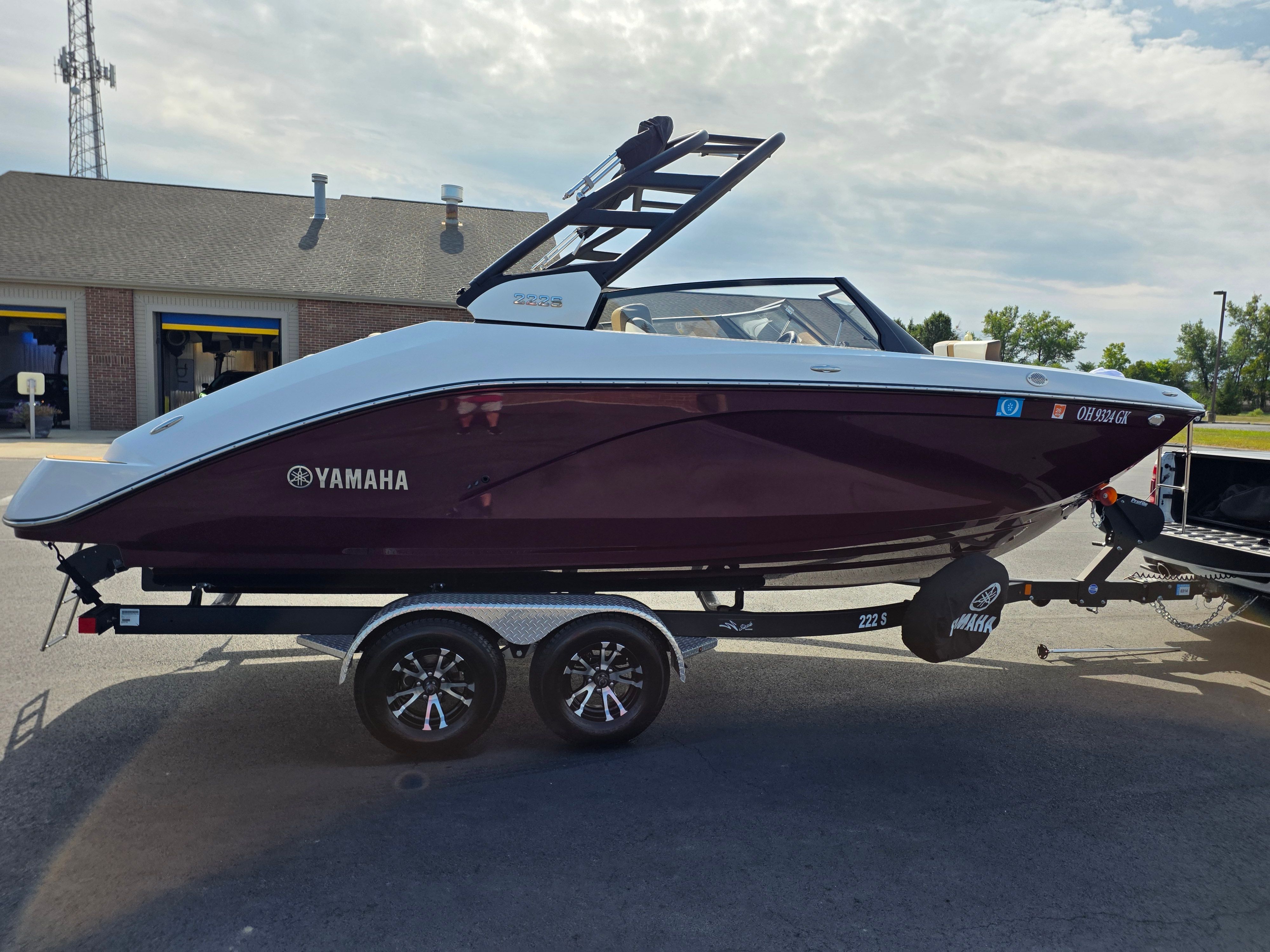 2023 Yamaha Boats 222S