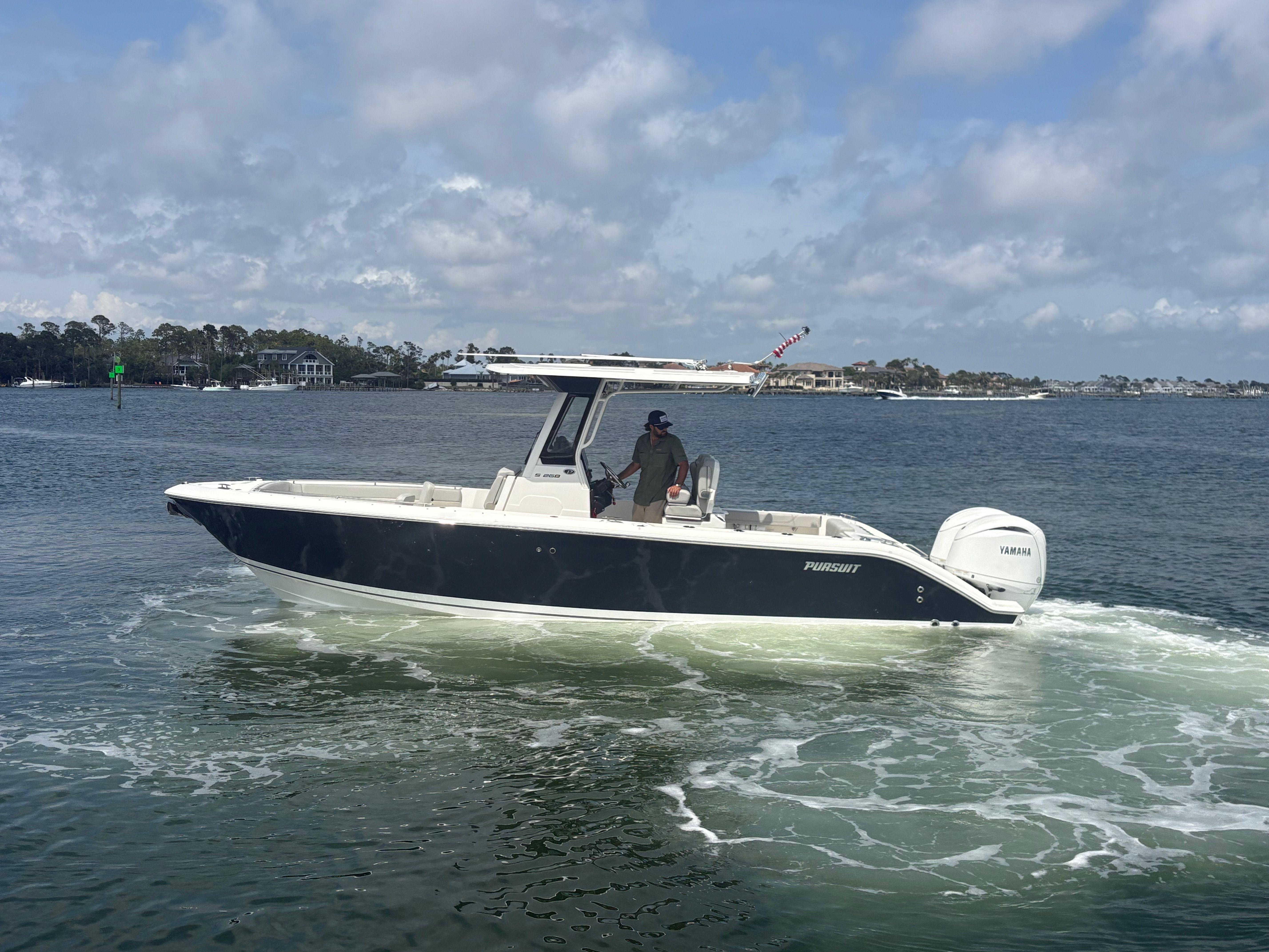 2025 Pursuit S 268
