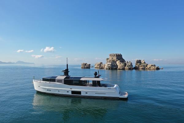 2024 Arcadia Yachts A85