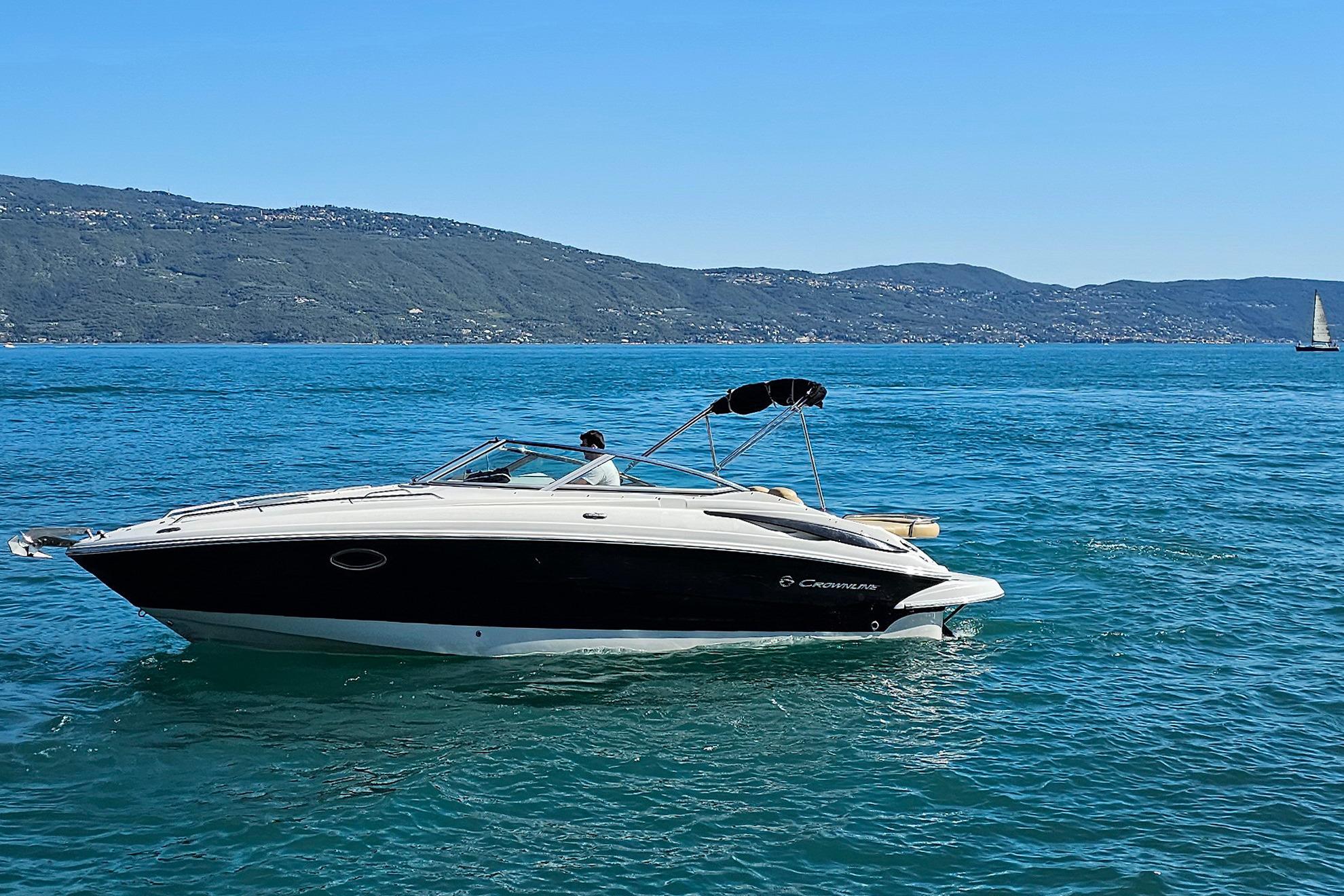 2010 Crownline 266 SC
