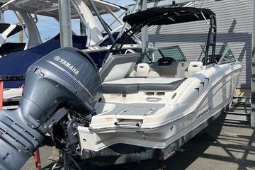 2021 Chaparral 21 SSi OB