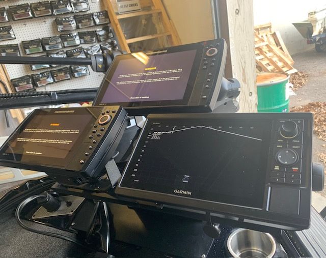 2024 Lund 1875 Pro-V Bass XS