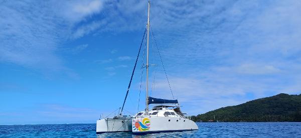 1996 Catamaran Punch 12.50