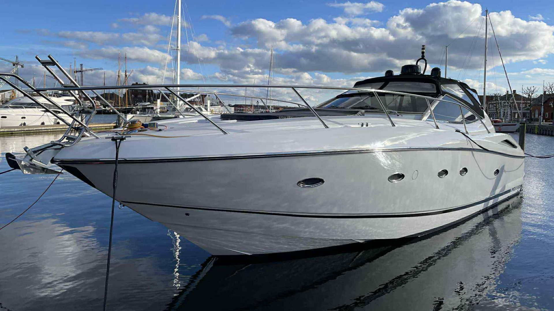 2003 Sunseeker Portofino 46