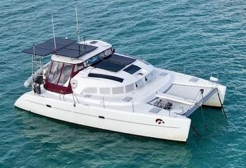 2004 Lagoon 380