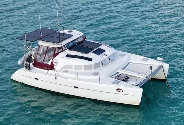 2004 Lagoon 380