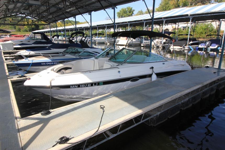 2002 Chaparral 230 SSi