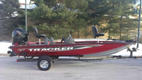 2025 Tracker Pro Team 190