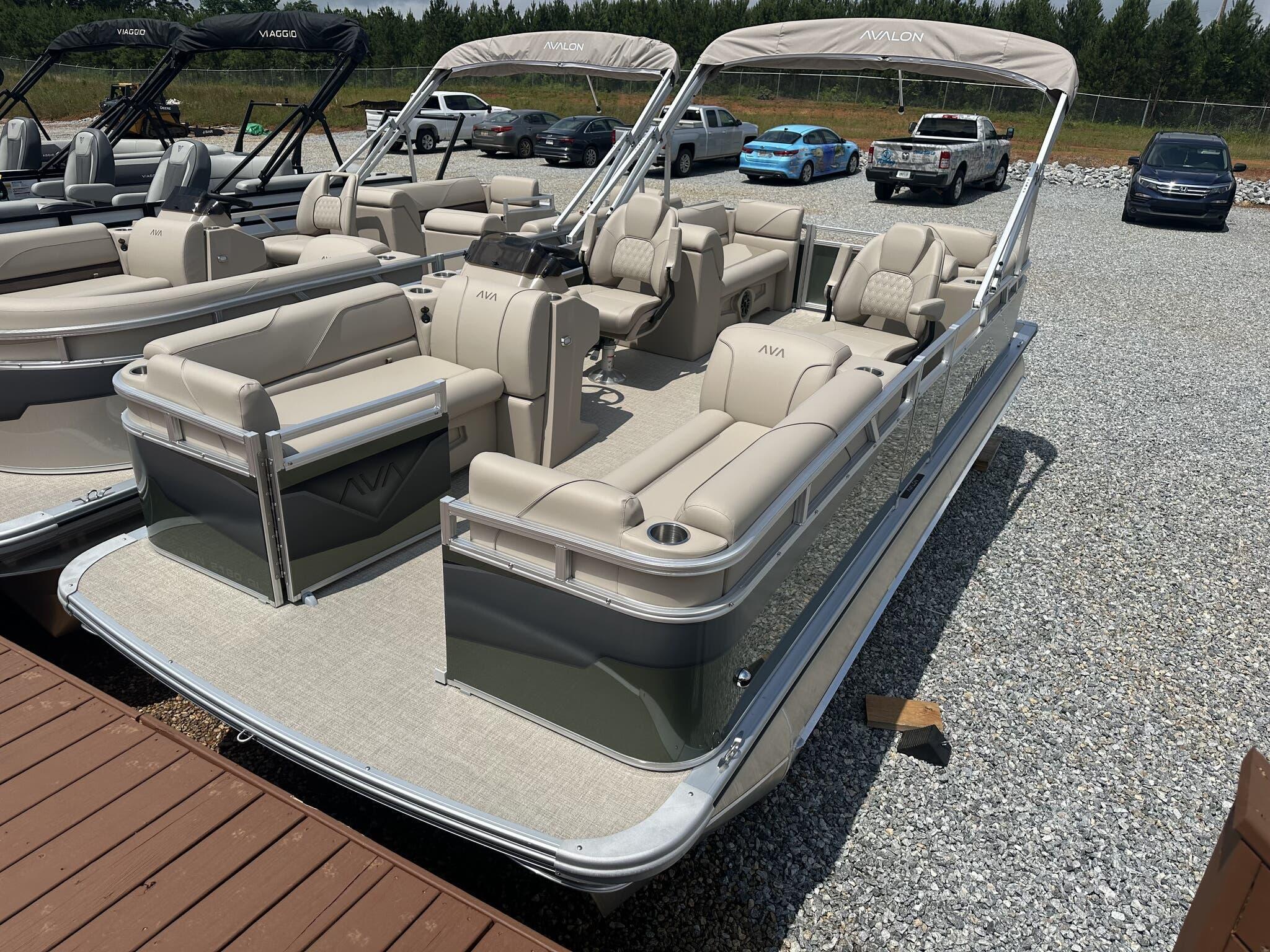 Avalon VENTURE 21 QUAD LOUNGER