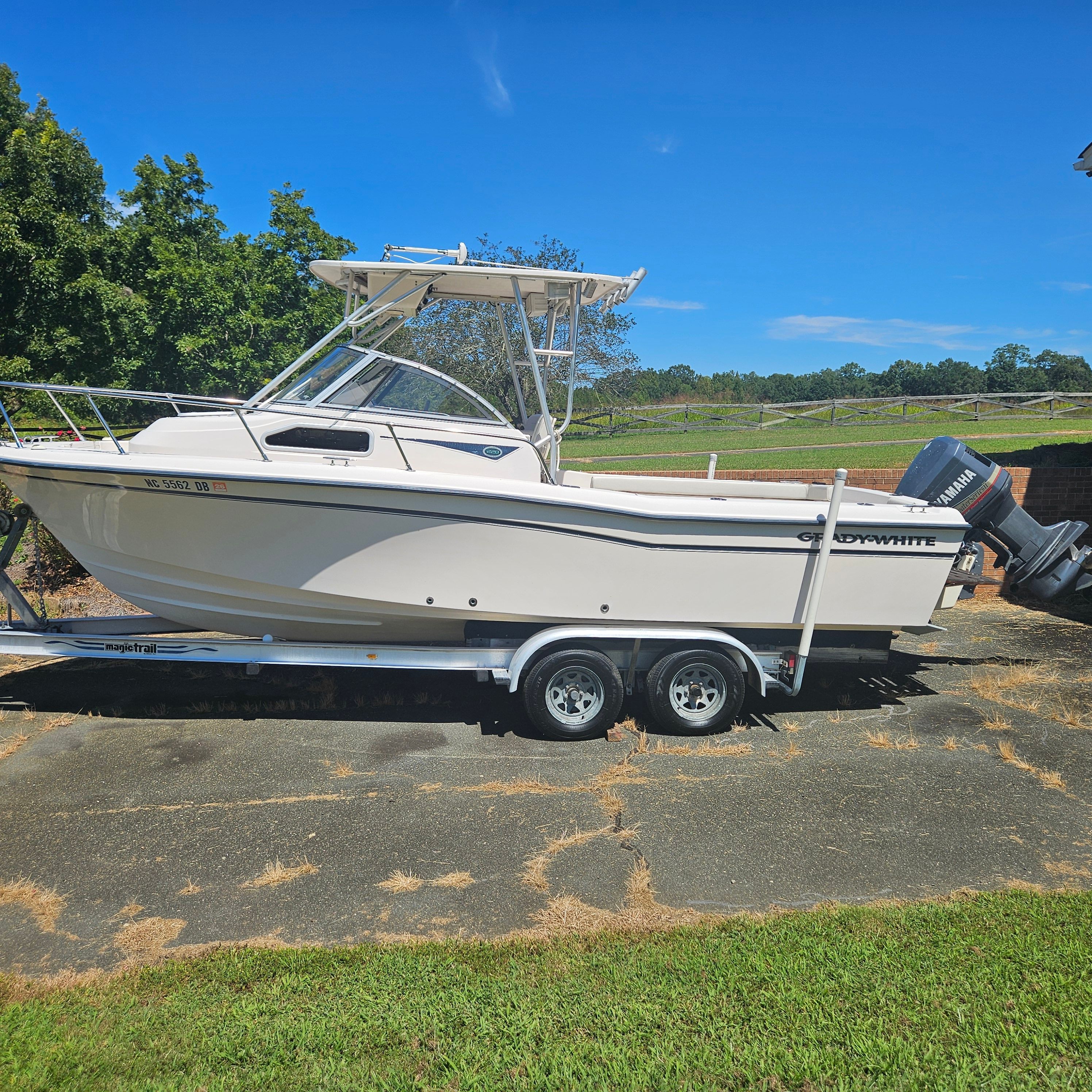 1999 Grady-White Seafarer 228