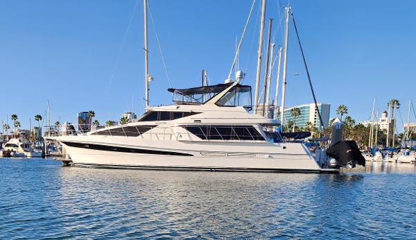 McKinna 57 Pilothouse