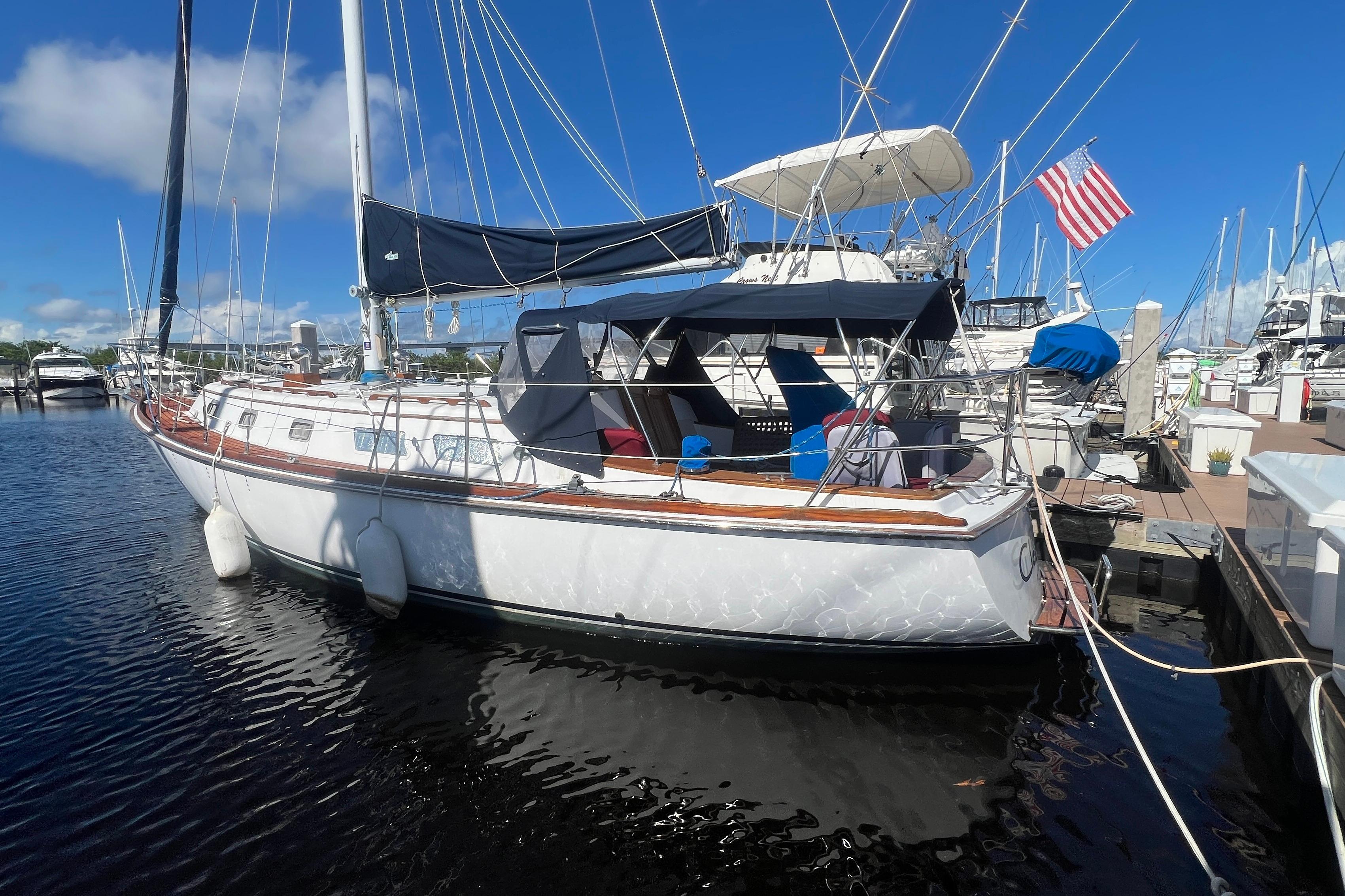 1979 Gulfstar 37