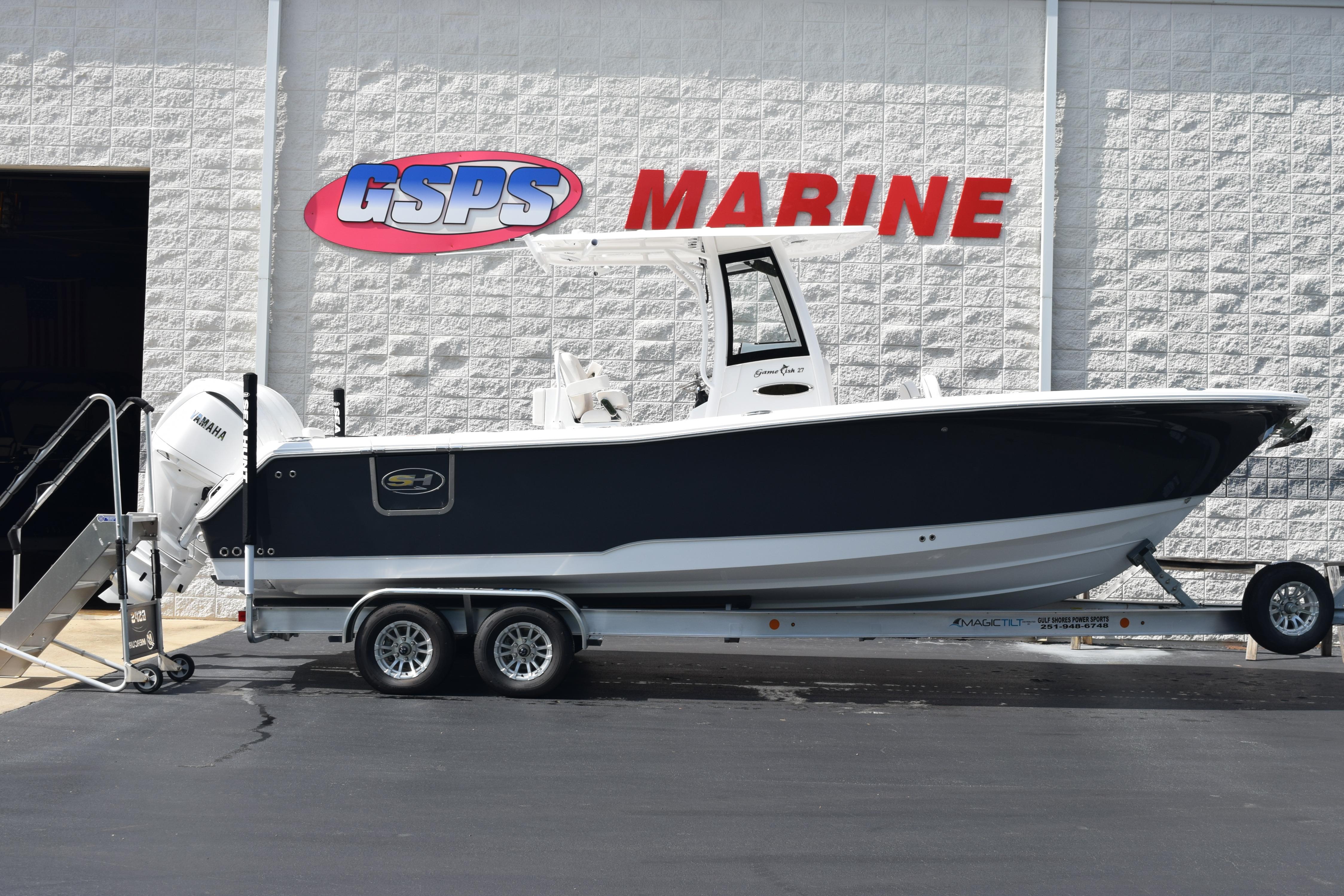 Sea Hunt Gamefish 27 Forward Seating 2026 Sea Hunt Gamefish 27 boat on trailer at GSPS Marine dealership.