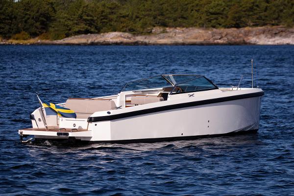 Delta Powerboats 26 Open Manufacturer Provided Image