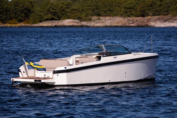2024 Delta Powerboats 26 Open
