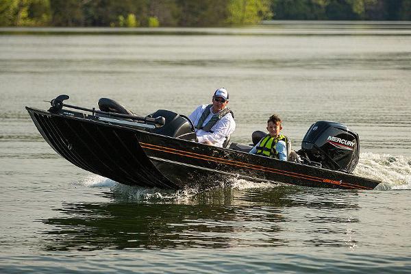 Bass on sale boat used