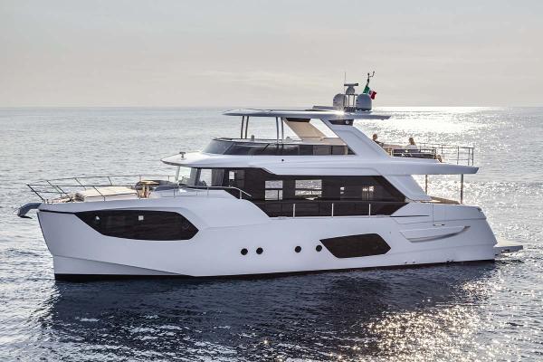 2025 Absolute 68 NAVETTA